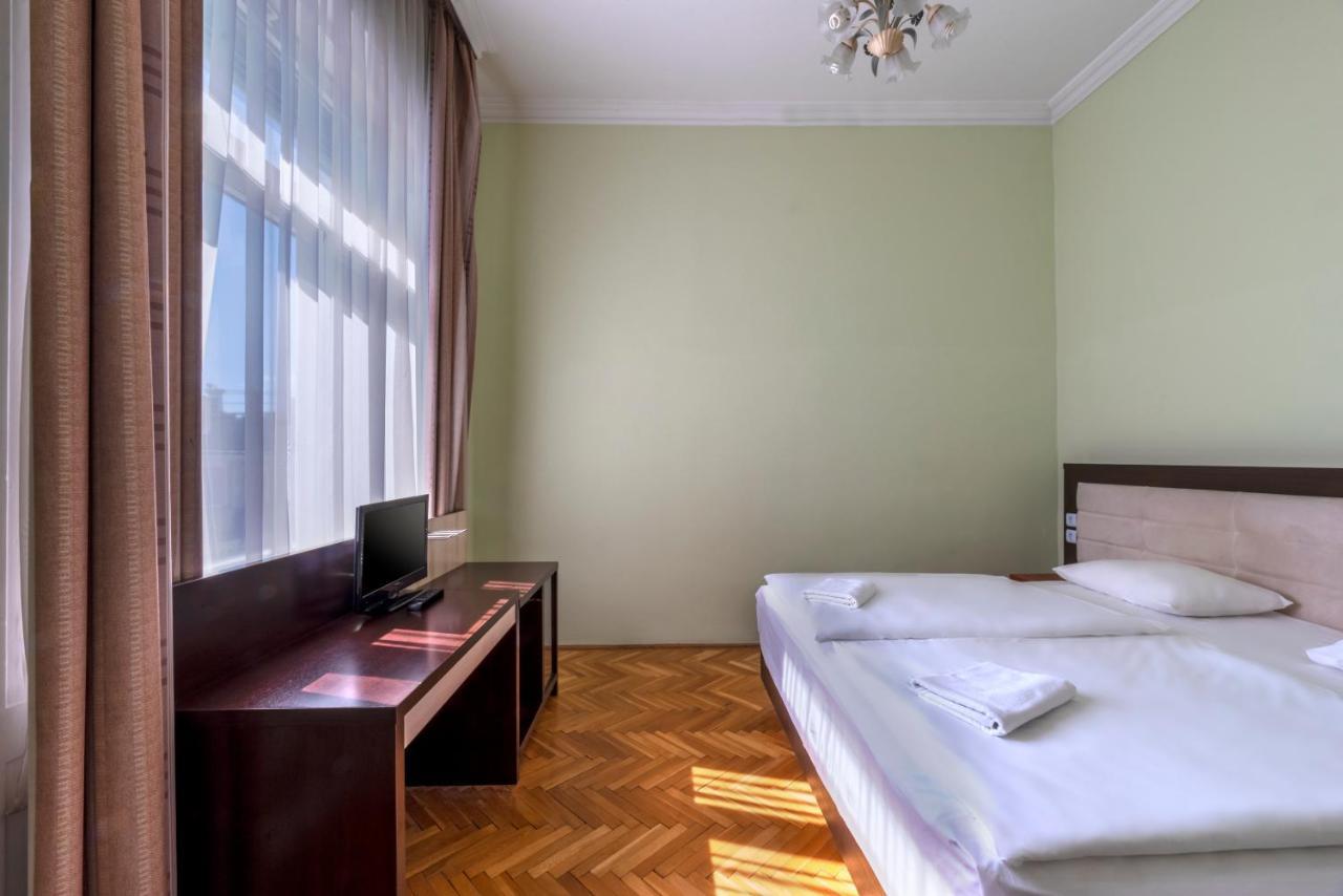 Baross City Hotel - בודפשט מראה חיצוני תמונה