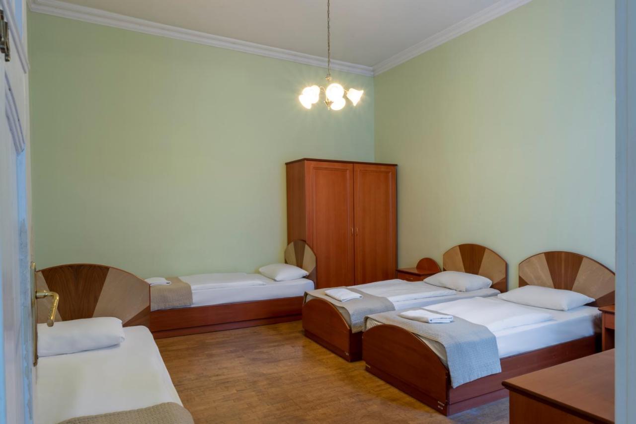 Baross City Hotel - בודפשט מראה חיצוני תמונה